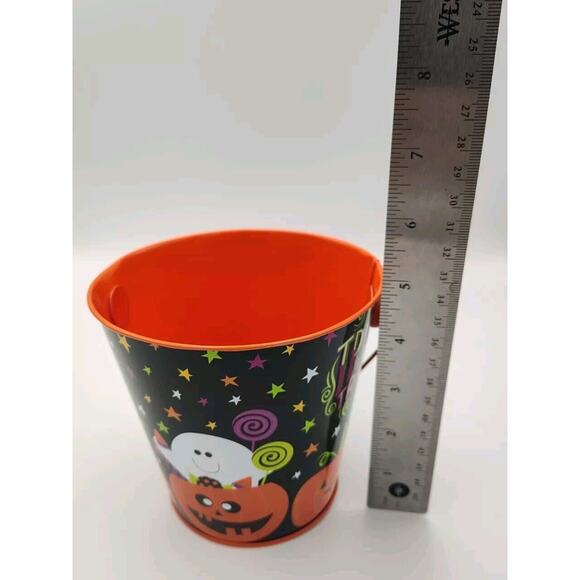 Halloween Metal Pail Jack o Lantern Handle Trick or Treat Pumpkins 5" Greenbrier - Picture 4 of 4